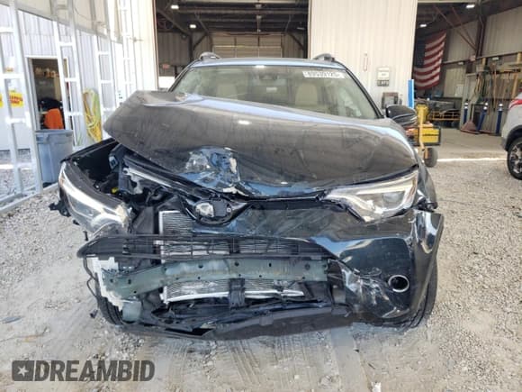 ✅ 2018 Toyota RAV4 Limited • VIN: JTMDFREV9JJ748699 • Lot: 89539125. Listed on Copart with 137,959 mi. Free auction sales archive from the USA and detailed vehicle history report at DreamBid. Image 5.