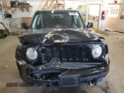 ✅ 2016 Jeep Patriot Latitude • VIN: 1C4NJPFB2GD609534 • Лот: 84390805. Опубликован ранее на Copart с пробегом 92 077 миль. Бесплатный доступ к архиву аукционных продаж из США и подробный отчёт об истории автомобиля на DreamBid. Изображение 5.