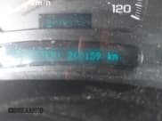 ✅ 2005 Chevrolet Silverado 2500HD LT • VIN: 1GCHK23255F837613 • Lot: 40803737. Wystawiony na IAAI z przebiegiem 166 626 mil. Bezpłatny archiwum sprzedaży aukcyjnych z USA i szczegółowy raport historii pojazdu na DreamBid. Zdjęcie 7.