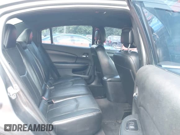 ✅ 2012 Chrysler 200 Limited • VIN: 1C3CCBCB8CN197993 • Лот: 42750264. Опубликован ранее на IAAI с пробегом 198 076 миль. Бесплатный доступ к архиву аукционных продаж из США и подробный отчёт об истории автомобиля на DreamBid. Изображение 8.