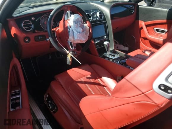 ✅ 2015 Bentley Continental GT • VIN: SCBFH7ZA8FC045608 • Lot: 49875985. Listed on Copart with 28,260 mi. Free auction sales archive from the USA and detailed vehicle history report at DreamBid. Image 8.
