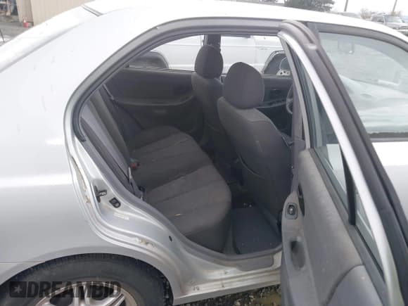 ✅ 2004 Hyundai Accent GL • VIN: KMHCG45C94U509243 • Lot: 43617363. Wystawiony na IAAI z przebiegiem 108 170 mil. Bezpłatny archiwum sprzedaży aukcyjnych z USA i szczegółowy raport historii pojazdu na DreamBid. Zdjęcie 8.