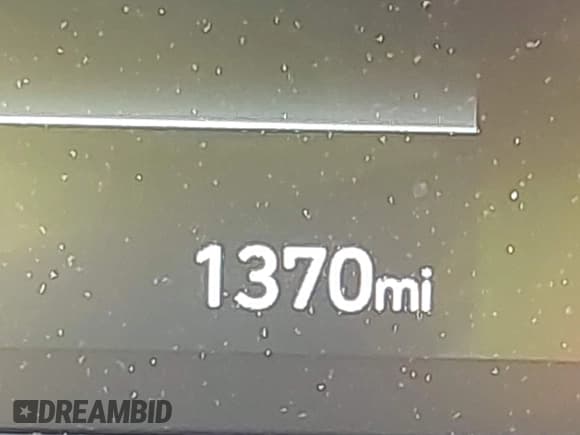 ✅ 2024 Hyundai Venue SEL • VIN: KMHRC8A32RU298638 • Lot: 39283776. Listed on IAAI with 1,370 mi. Free auction sales archive from the USA and detailed vehicle history report at DreamBid. Image 15.