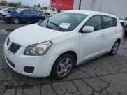 ✅ 2009 Pontiac Vibe 1SA • VIN: 5Y2SP67819Z415341 • Лот: 43637524. Опубликован ранее на IAAI с пробегом 203 752 миль. Бесплатный доступ к архиву аукционных продаж из США и подробный отчёт об истории автомобиля на DreamBid. Изображение 2.