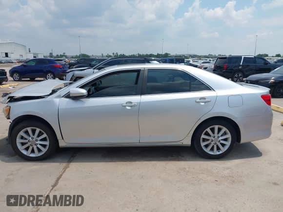 2013 Toyota Camry L с VIN 4T4BF1FK5DR285347, выставлен на аукционе IAAI как лот 43038997 с пробегом 142 872 миль миль и . История ставок и продаж доступна на DreamBid. Изображение 15.