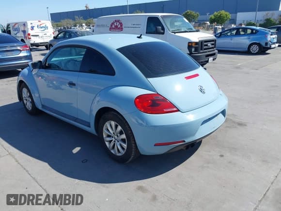 ✅ 2015 Volkswagen Beetle Fleet Edition • VIN: 3VWF17AT6FM639589 • Lot: 42538753. Listed on IAAI with 104,935 mi. Free auction sales archive from the USA and detailed vehicle history report at DreamBid. Image 3.
