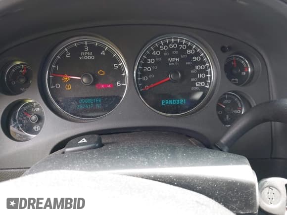 ✅ 2007 Chevrolet Avalanche LTZ • VIN: 3GNFK12327G119067 • Лот: 42949086. Опубликован ранее на IAAI с пробегом 287 417 миль. Бесплатный доступ к архиву аукционных продаж из США и подробный отчёт об истории автомобиля на DreamBid. Изображение 7.