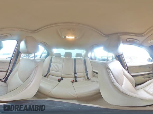 ✅ 2006 BMW 3 Series 325i • VIN: WBAVB13536PT26644 • Лот: 86480245. Опубликован ранее на Copart с пробегом 217 351 миль. Бесплатный доступ к архиву аукционных продаж из США и подробный отчёт об истории автомобиля на DreamBid. Изображение 14.