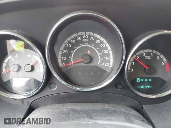 2010 Dodge Caliber Heat with VIN 1B3CB5HA2AD587962, listed as a IAAI auction lot 43301241 with 130,394 mi miles and . Bid and sale history available at DreamBid. Image 7.