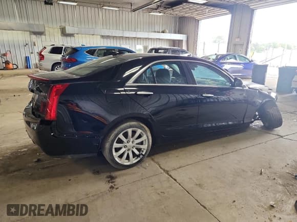 ✅ 2017 Cadillac ATS AWD • VIN: 1G6AG5RX7H0153910 • Lot: 70736495. Wystawiony na Copart z przebiegiem 101 956 mil. Bezpłatny archiwum sprzedaży aukcyjnych z USA i szczegółowy raport historii pojazdu na DreamBid. Zdjęcie 3.