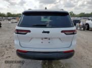 ✅ 2023 Jeep Grand Cherokee Altitude • VIN: 1C4RJJAGXP8795818 • Lot: 70863215. Wystawiony na Copart z przebiegiem 40 834 mil. Bezpłatny archiwum sprzedaży aukcyjnych z USA i szczegółowy raport historii pojazdu na DreamBid. Zdjęcie 6.