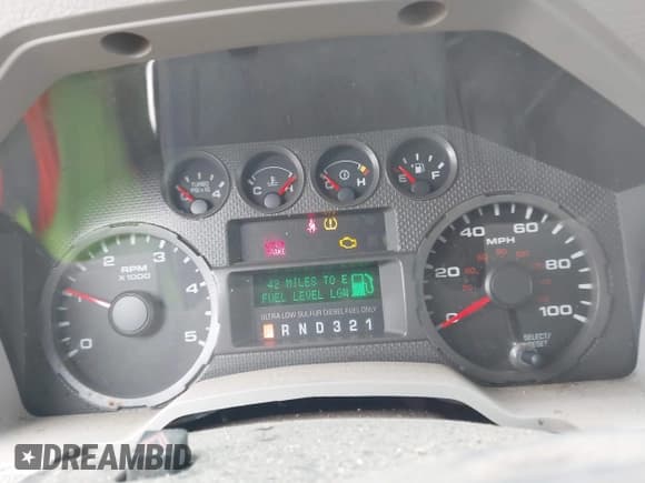 ✅ 2010 Ford F-250 XL • VIN: 1FTSX2BR8AEA16883 • Lot: 43807255. Listed on IAAI with 205,223 mi. Free auction sales archive from the USA and detailed vehicle history report at DreamBid. Image 7.