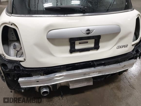 ✅ 2015 MINI Hardtop • VIN: WMWXM5C52FT942501 • Лот: 43422676. Опубликован ранее на IAAI с пробегом 56 789 миль. Бесплатный доступ к архиву аукционных продаж из США и подробный отчёт об истории автомобиля на DreamBid. Изображение 6.