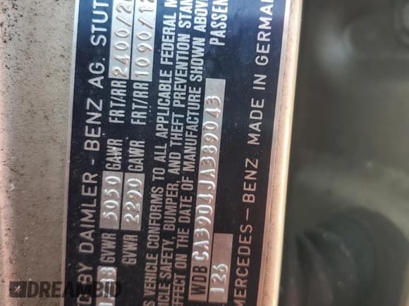 ✅ 1988 Mercedes-Benz 560 • VIN: WDBCA39D4JA389043 • Lot: 61840755. Wystawiony na Copart z przebiegiem 94 327 mil. Bezpłatny archiwum sprzedaży aukcyjnych z USA i szczegółowy raport historii pojazdu na DreamBid. Zdjęcie 12.