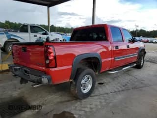 ✅ 2004 Chevrolet Silverado 2500 LT • VIN: 1GCGC23U44F152396 • Lot: 68479015. Wystawiony na Copart z przebiegiem 247 774 mil. Bezpłatny archiwum sprzedaży aukcyjnych z USA i szczegółowy raport historii pojazdu na DreamBid. Zdjęcie 3.