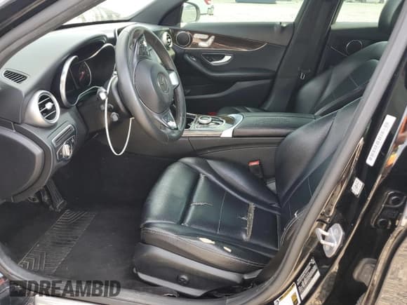 ✅ 2018 Mercedes-Benz C 300 • VIN: 55SWF4KB9JU257626 • Lot: 80106775. Listed on Copart with 172,276 mi. Free auction sales archive from the USA and detailed vehicle history report at DreamBid. Image 7.