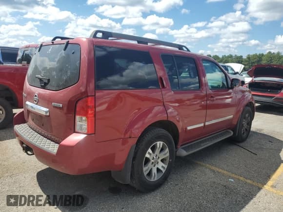 ✅ 2011 Nissan Pathfinder SV • VIN: 5N1AR1NB2BC603720 • Lot: 84596425. Wystawiony na Copart z przebiegiem 218 336 mil. Bezpłatny archiwum sprzedaży aukcyjnych z USA i szczegółowy raport historii pojazdu na DreamBid. Zdjęcie 3.