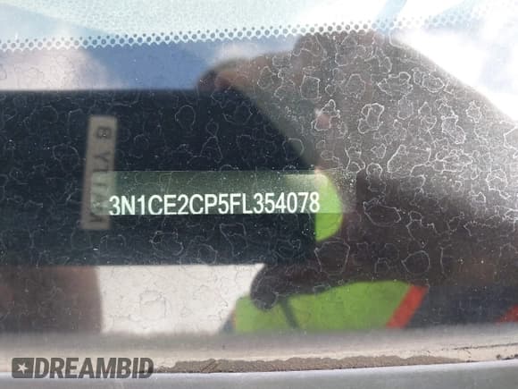 ✅ 2015 Nissan Note SR • VIN: 3N1CE2CP5FL354078 • Lot: 42338778. Listed on IAAI with 125,402 mi. Free auction sales archive from the USA and detailed vehicle history report at DreamBid. Image 9.