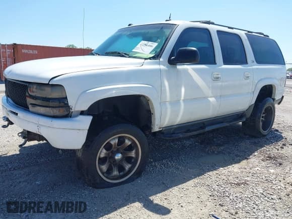 ✅ 2004 Chevrolet Suburban Z71 • VIN: 3GNFK16Z04G284447 • Лот: 42216406. Опубликован ранее на IAAI с пробегом 259 887 миль. Бесплатный доступ к архиву аукционных продаж из США и подробный отчёт об истории автомобиля на DreamBid. Изображение 2.