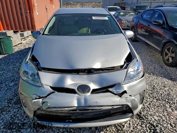 ✅ 2015 Toyota Prius Two • VIN: JTDKN3DU5F1894332 • Lot: 93690965. Wystawiony na Copart z przebiegiem 113 655 mil. Bezpłatny archiwum sprzedaży aukcyjnych z USA i szczegółowy raport historii pojazdu na DreamBid. Zdjęcie 5.