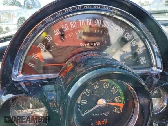 ✅ 1962 Chevrolet Corvette • VIN: 20867S113558 • Lot: 78642914. Wystawiony na Copart z przebiegiem 86 495 mil. Bezpłatny archiwum sprzedaży aukcyjnych z USA i szczegółowy raport historii pojazdu na DreamBid. Zdjęcie 9.