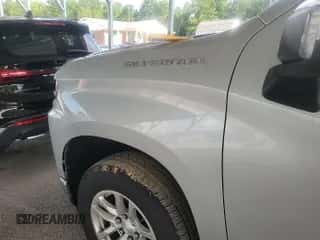 2020 Chevrolet Silverado 1500 LT z VIN 1GCUYDED3LZ287606, wystawiony jako IAAI lot #42840418 z przebiegiem 117 416 mil mil oraz . Historia ofert i sprzedaży dostępna na DreamBid. Obrazek 1.