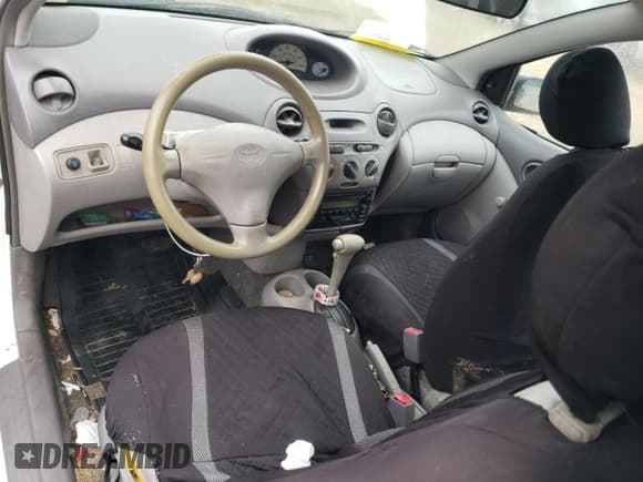 ✅ 2001 Toyota ECHO • VIN: JTDAT123110185282 • Lot: 69187525. Listed on Copart with 232,007 mi. Free auction sales archive from the USA and detailed vehicle history report at DreamBid. Image 8.