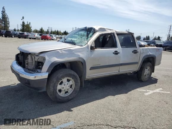 ✅ 2005 Chevrolet Colorado 1SB LS Z85 • VIN: 1GCDT136358265227 • Лот: 49999565. Опубликован ранее на Copart с пробегом Не указан. Бесплатный доступ к архиву аукционных продаж из США и подробный отчёт об истории автомобиля на DreamBid. Изображение 1.