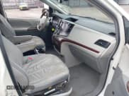 ✅ 2011 Toyota Sienna XLE • VIN: 5TDDK3DC8BS010051 • Lot: 41405424. Listed on IAAI with 293,348 mi. Free auction sales archive from the USA and detailed vehicle history report at DreamBid. Image 5.