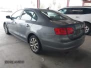 ✅ 2012 Volkswagen Jetta SE • VIN: 3VWDP7AJ0CM318387 • Lot: 43900337. Listed on IAAI with 240,750 mi. Free auction sales archive from the USA and detailed vehicle history report at DreamBid. Image 3.