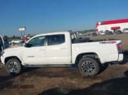 ✅ 2023 Toyota Tacoma SR • VIN: 3TMCZ5AN5PM558010 • Лот: 43358292. Опубликован ранее на IAAI с пробегом 26 117 миль. Бесплатный доступ к архиву аукционных продаж из США и подробный отчёт об истории автомобиля на DreamBid. Изображение 15.