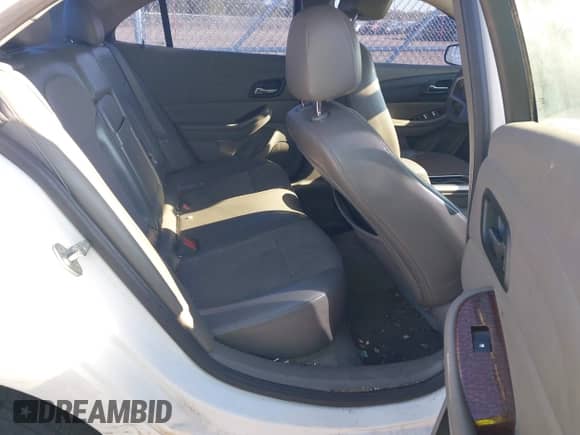 2013 Chevrolet Malibu LT с VIN 1G11C5SA5DF133184, выставлен на аукционе IAAI как лот 43468785 с пробегом 185 393 миль миль и . История ставок и продаж доступна на DreamBid. Изображение 8.