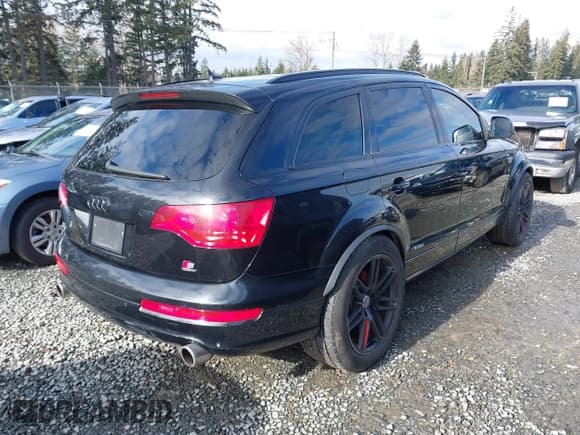 ✅ 2007 Audi Q7 Premium • VIN: WA1EV74L77D076445 • Lot: 41525359. Wystawiony na IAAI z przebiegiem 175 563 mil. Bezpłatny archiwum sprzedaży aukcyjnych z USA i szczegółowy raport historii pojazdu na DreamBid. Zdjęcie 4.