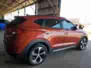 2016 Hyundai Tucson Eco with VIN KM8J33A29GU195639, listed as a Copart auction lot 71080235 with 119,261 mi miles and Clean title. Bid and sale history available at DreamBid. Image 3.