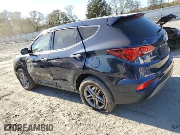 ✅ 2018 Hyundai Santa Fe 2.4L • VIN: 5XYZTDLB8JG565658 • Лот: 68390952. Опубликован ранее на Copart с пробегом 61 327 миль. Бесплатный доступ к архиву аукционных продаж из США и подробный отчёт об истории автомобиля на DreamBid. Изображение 2.