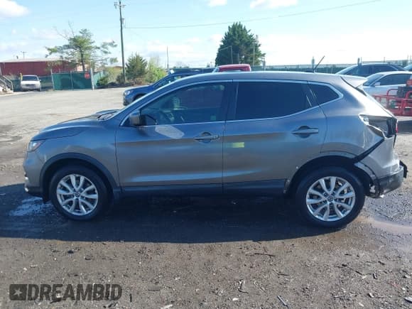 ✅ 2020 Nissan Rogue SV • VIN: JN1BJ1CW8LW391804 • Lot: 41977555. Wystawiony na IAAI z przebiegiem 47 634 mil. Bezpłatny archiwum sprzedaży aukcyjnych z USA i szczegółowy raport historii pojazdu na DreamBid. Zdjęcie 15.