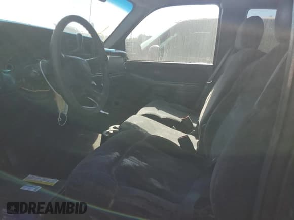 ✅ 2001 Chevrolet Silverado 1500 LS • VIN: 2GCEC19V411147607 • Лот: 66346004. Опубликован ранее на Copart с пробегом 182 352 миль. Бесплатный доступ к архиву аукционных продаж из США и подробный отчёт об истории автомобиля на DreamBid. Изображение 7.