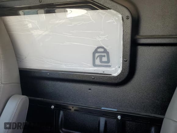 ✅ 2021 Chevrolet Express Cargo • VIN: 1GCWGAFP2M1249335 • Лот: 65965855. Опубликован ранее на Copart с пробегом 55 100 миль. Бесплатный доступ к архиву аукционных продаж из США и подробный отчёт об истории автомобиля на DreamBid. Изображение 10.