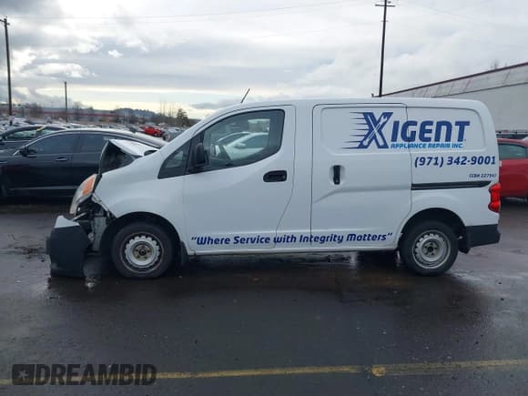 ✅ 2018 Nissan NV200 S • VIN: 3N6CM0KN8JK701807 • Lot: 41616247. Listed on IAAI with 142,405 mi. Free auction sales archive from the USA and detailed vehicle history report at DreamBid. Image 14.