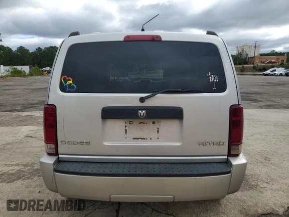 ✅ 2011 Dodge Nitro Heat • VIN: 1D4PT4GK8BW597552 • Lot: 82399605. Listed on Copart with 262,822 mi. Free auction sales archive from the USA and detailed vehicle history report at DreamBid. Image 6.