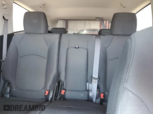 ✅ 2012 Chevrolet Traverse 1LT • VIN: 1GNKVGED7CJ269374 • Lot: 67962155. Wystawiony na Copart z przebiegiem 159 752 mil. Bezpłatny archiwum sprzedaży aukcyjnych z USA i szczegółowy raport historii pojazdu na DreamBid. Zdjęcie 10.