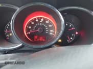 ✅ 2011 Kia Sorento SX • VIN: 5XYKWDA26BG097071 • Lot: 43669462. Listed on IAAI with 177,979 mi. Free auction sales archive from the USA and detailed vehicle history report at DreamBid. Image 7.