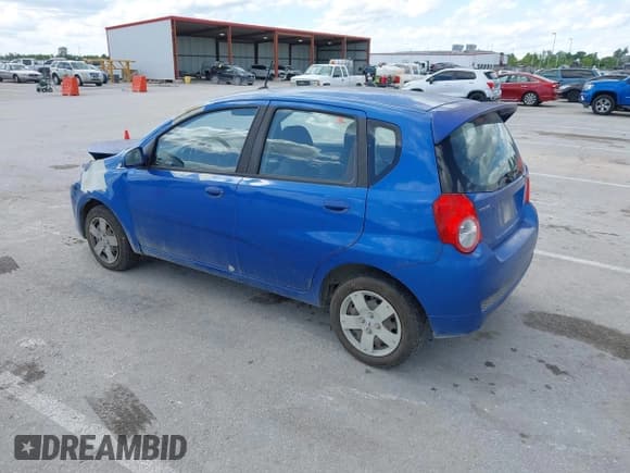 ✅ 2009 Pontiac G3 • VIN: KL2TD66E89B673694 • Lot: 42329972. Wystawiony na IAAI z przebiegiem 196 569 mil. Bezpłatny archiwum sprzedaży aukcyjnych z USA i szczegółowy raport historii pojazdu na DreamBid. Zdjęcie 3.