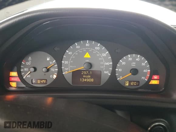 ✅ 2003 Mercedes-Benz CLK 430 • VIN: WDBLK70G73T139931 • Lot: 86257535. Listed on Copart with 134,908 mi. Free auction sales archive from the USA and detailed vehicle history report at DreamBid. Image 9.