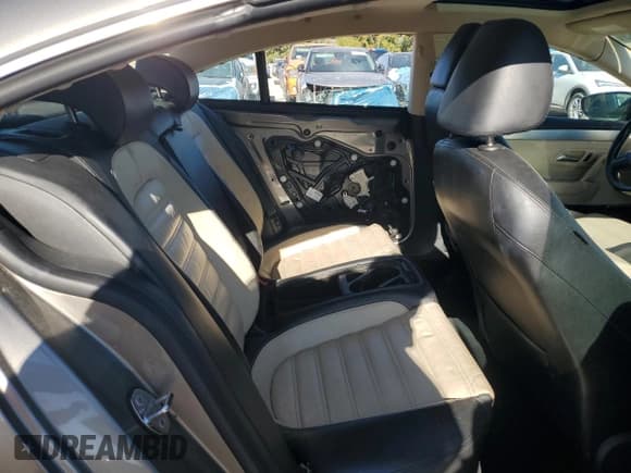 ✅ 2009 Volkswagen CC 4Motion • VIN: WVWGU73C39E532764 • Lot: 87375285. Wystawiony na Copart z przebiegiem Nie podano. Bezpłatny archiwum sprzedaży aukcyjnych z USA i szczegółowy raport historii pojazdu na DreamBid. Zdjęcie 10.