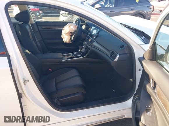 ✅ 2020 Honda Accord EX • VIN: 1HGCV1F47LA152517 • Lot: 43458903. Listed on IAAI with 18,962 mi. Free auction sales archive from the USA and detailed vehicle history report at DreamBid. Image 5.