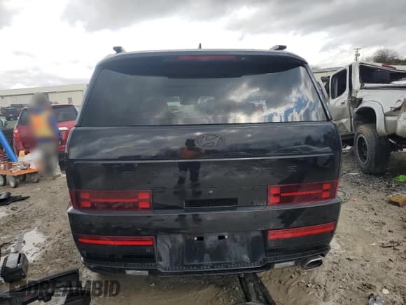 ✅ 2024 Hyundai Santa Fe Calligraphy • VIN: 5NMP54GL7RH067683 • Lot: 47748415. Listed on Copart with 11,667 mi. Free auction sales archive from the USA and detailed vehicle history report at DreamBid. Image 6.