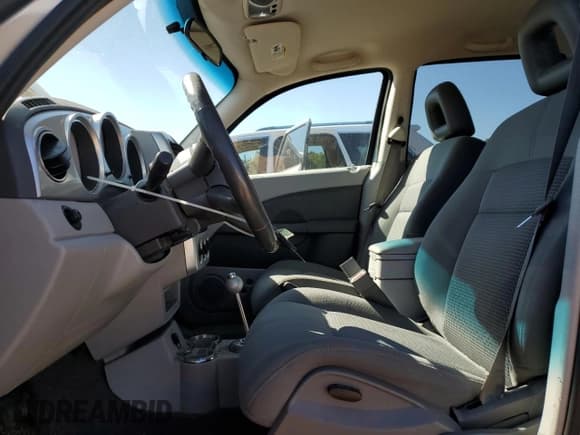 ✅ 2010 Chrysler PT Cruiser • VIN: 3A4GY5F98AT149703 • Lot: 83794505. Listed on Copart with 131,050 mi. Free auction sales archive from the USA and detailed vehicle history report at DreamBid. Image 7.