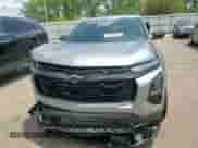 2025 Chevrolet Equinox FWD RS с VIN 3GNAXLEG4SL258008, выставлен на аукционе Copart как лот 62169805 с пробегом 1 786 миль миль и Списание • Salvage title. История ставок и продаж доступна на DreamBid. Изображение 14.