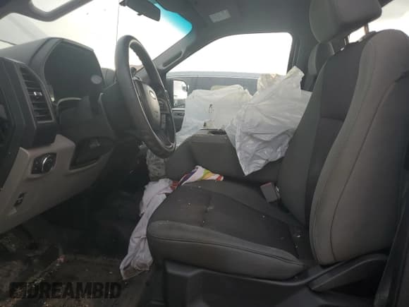 ✅ 2018 Ford F-150 XL • VIN: 1FTMF1CB0JKF68077 • Lot: 76002864. Listed on Copart with Not provided. Free auction sales archive from the USA and detailed vehicle history report at DreamBid. Image 7.